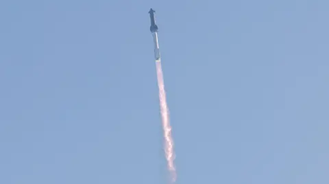 SpaceX Starship test fails after Texas launch