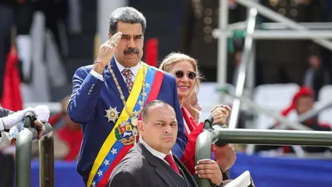 Trump says he authorised CIA in Venezuela as Maduro says ’no to regime change’
